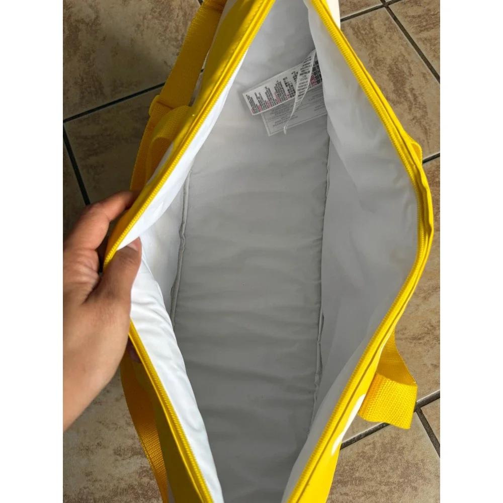Disney Mickey Mouse Lemon Wedge Insulated Cooler Bag Yellow Citrus Picnic Tote